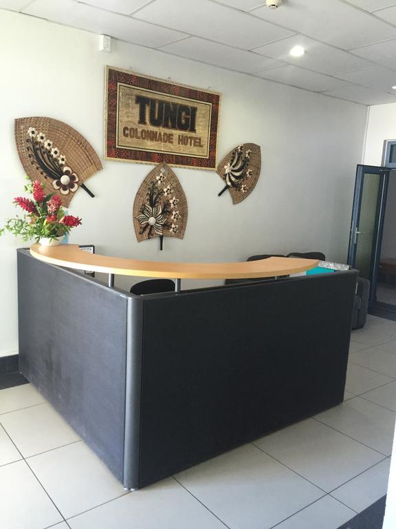 Tungi Colonnade Hotel نوكو ألوفا المظهر الخارجي الصورة